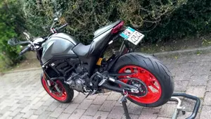 Ducati Monster 937 + (2021 - 25)  (3)
