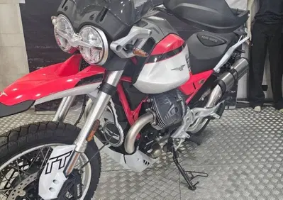 Moto Guzzi V85 TT (2024 - 26) - Annuncio 10057323