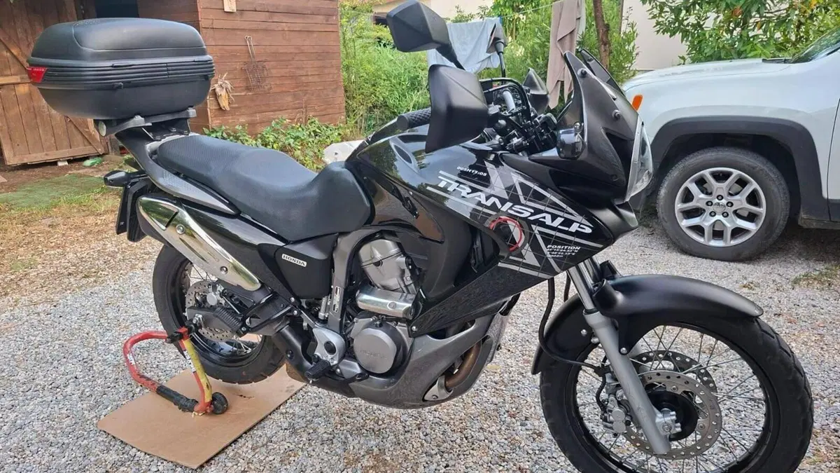 Honda Transalp XL 700 V (2007 - 2013)  (5)