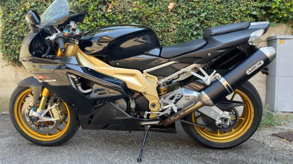 Aprilia RSV 1000 R Factory (2006 - 09) 
