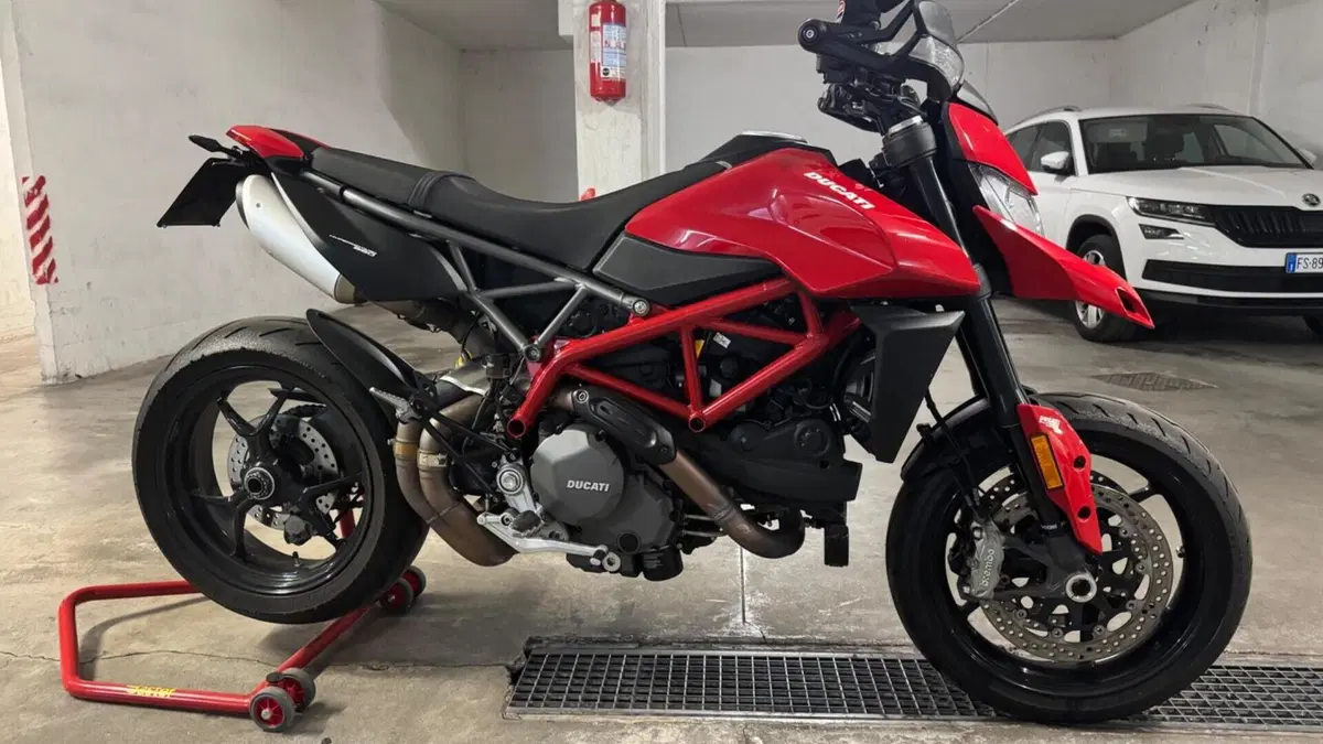 Ducati Hypermotard 950 (2022 - 25)  (2)