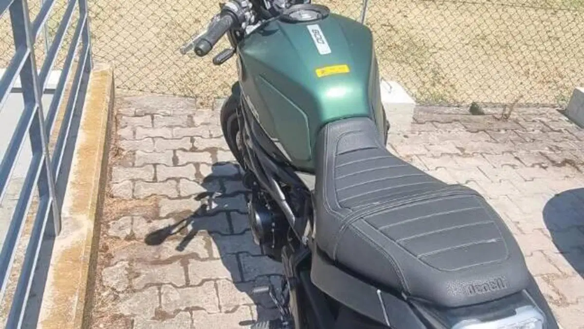 Benelli Leoncino 800 (2022 - 26)  (2)