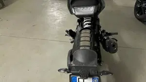 Husqvarna Svartpilen 401 (2018 - 19)  (3)