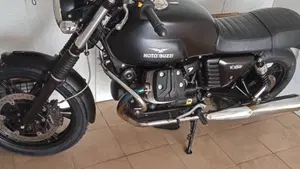 Moto Guzzi V7 Special (2012 - 14)  (6)