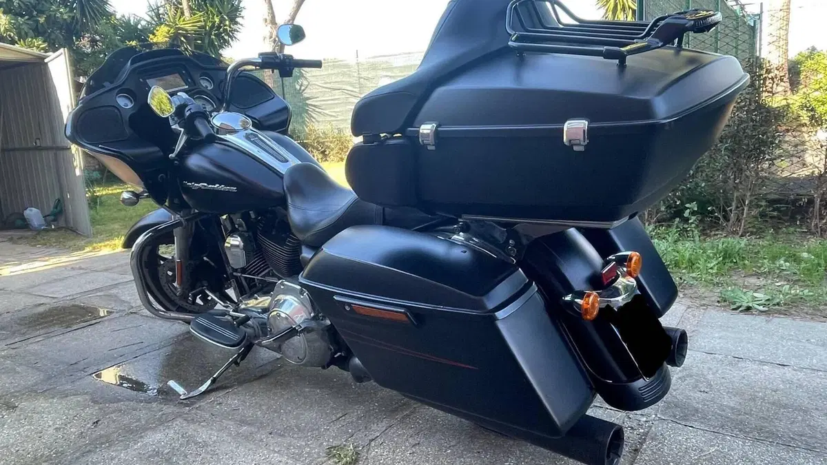 Harley-Davidson 107 Road Glide Special (2017 - 18) - FLTRXS  (7)