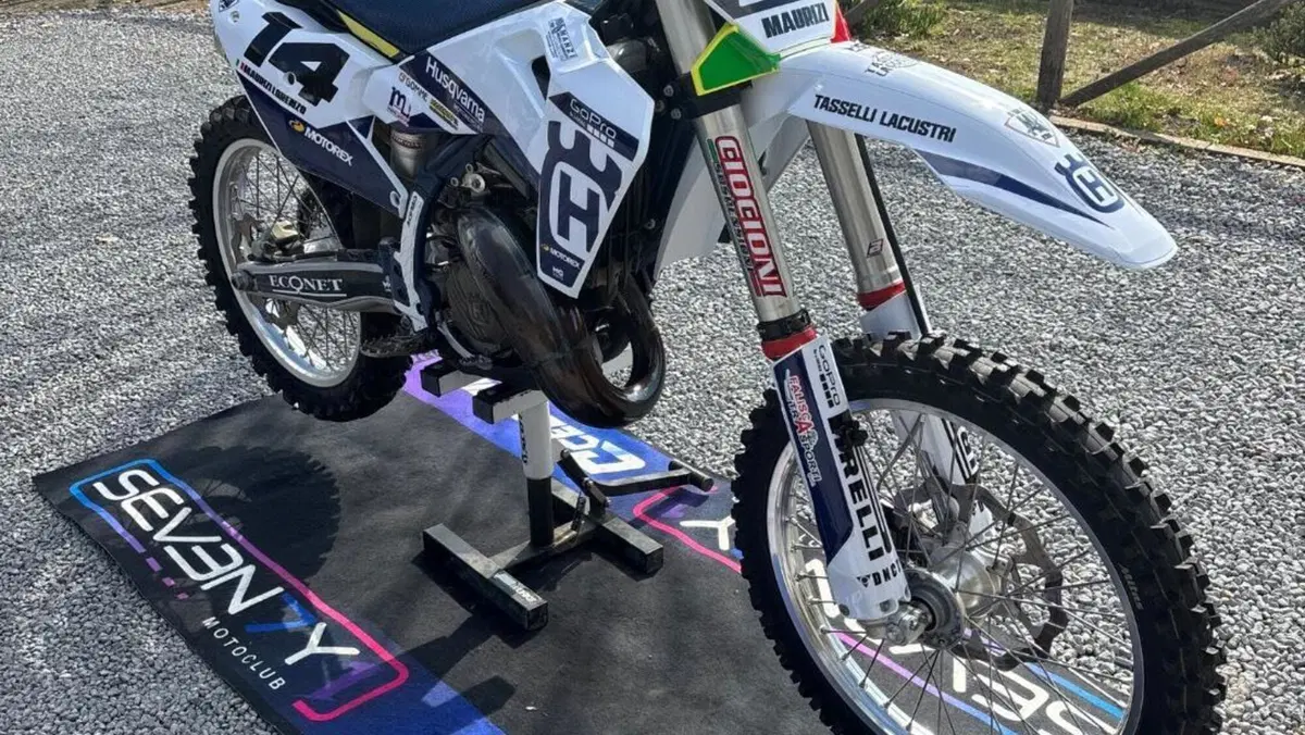 Husqvarna TC 125 (2024)  (2)