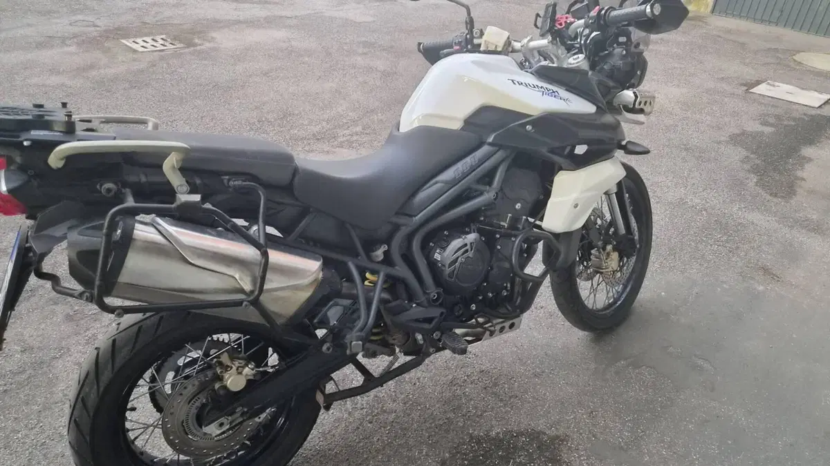 Triumph Tiger 800 XC ABS (2010 - 14) 