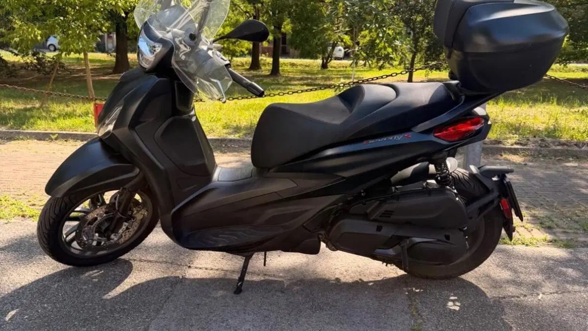 Piaggio Beverly 400 ABS-ASR (2021 - 24)  (7)