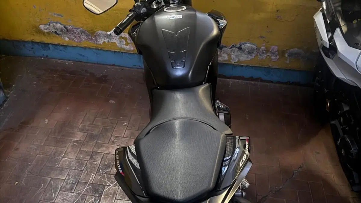 Honda CB 500 F (2022 - 23)  (2)