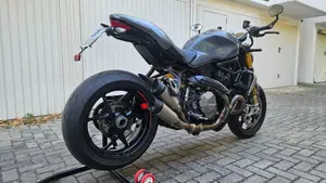 Ducati Monster 1200 S (2017 - 21)  (2)