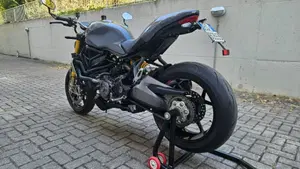 Ducati Monster 1200 S (2017 - 21)  (3)