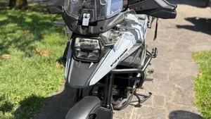 Suzuki V-Strom 1050DE (2023 - 24)  (3)