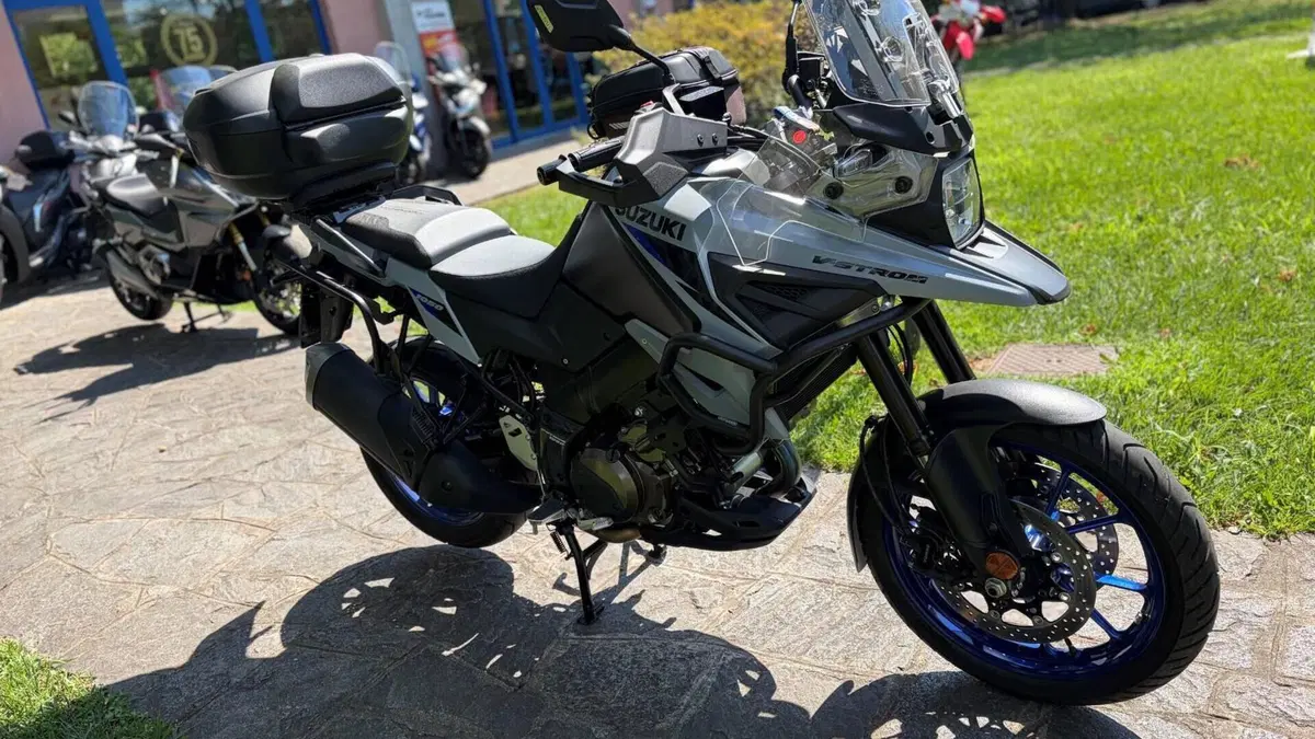 Suzuki V-Strom 1050DE (2023 - 24)  (4)
