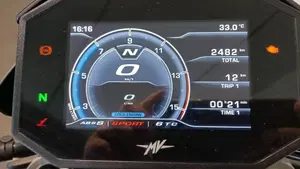 MV Agusta Brutale 800 R (2023 - 25)  (5)