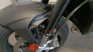 MV Agusta Brutale 800 R (2023 - 25)  (9)
