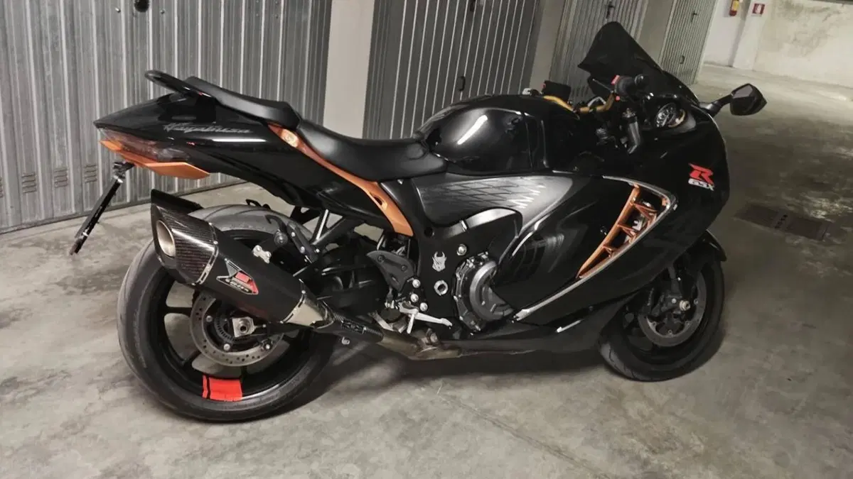 Suzuki GSX 1300 R Hayabusa GP Edition (2022 - 23) 