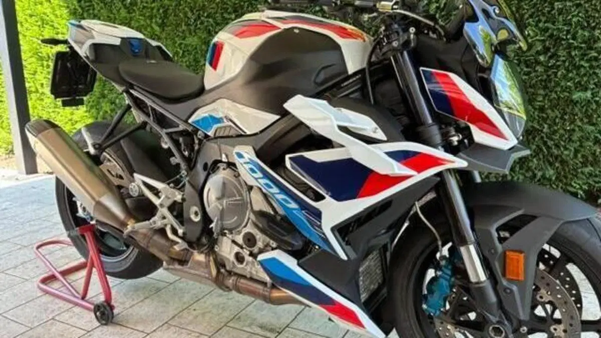 Bmw M 1000 R (2023 - 24) 