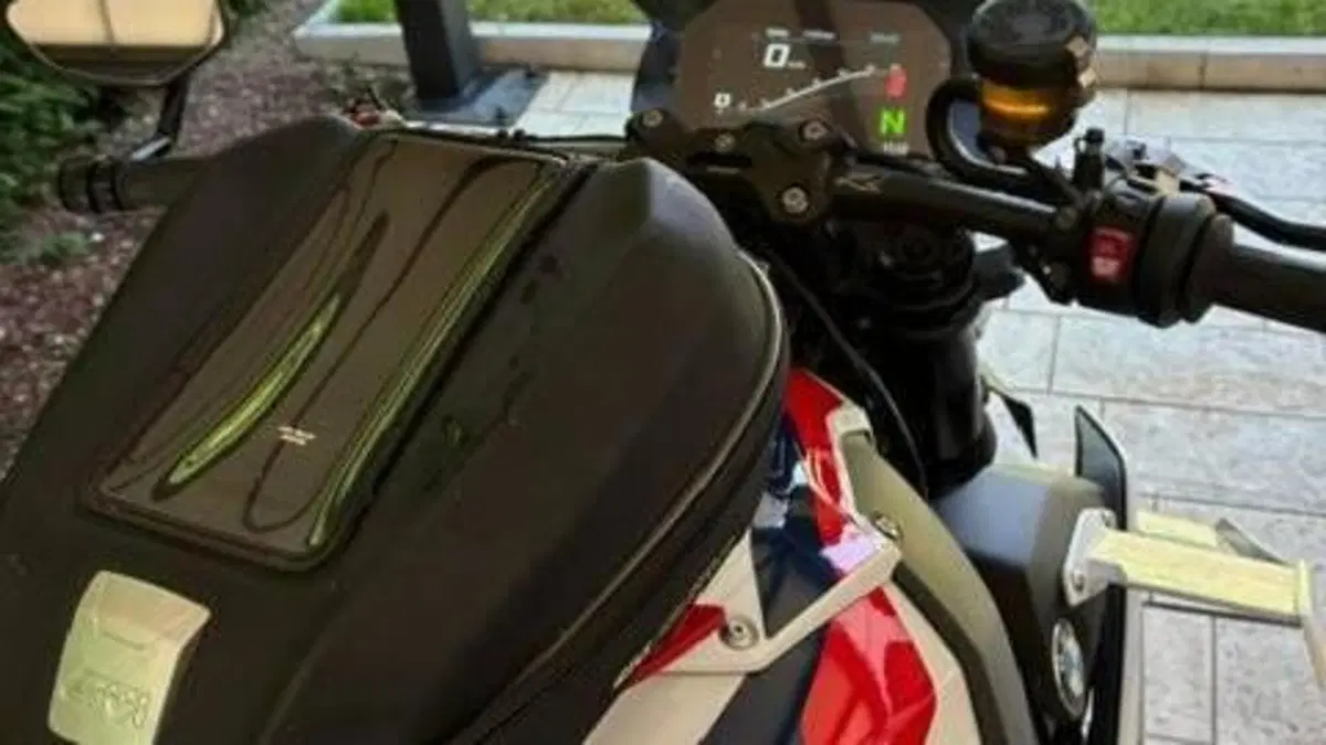 Bmw M 1000 R (2023 - 24)  (6)