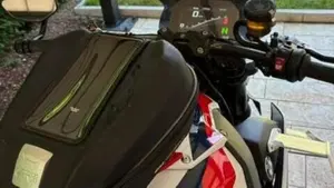Bmw M 1000 R (2023 - 24)  (6)