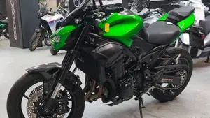 Kawasaki Z 900 (2025 - 26)  (7)
