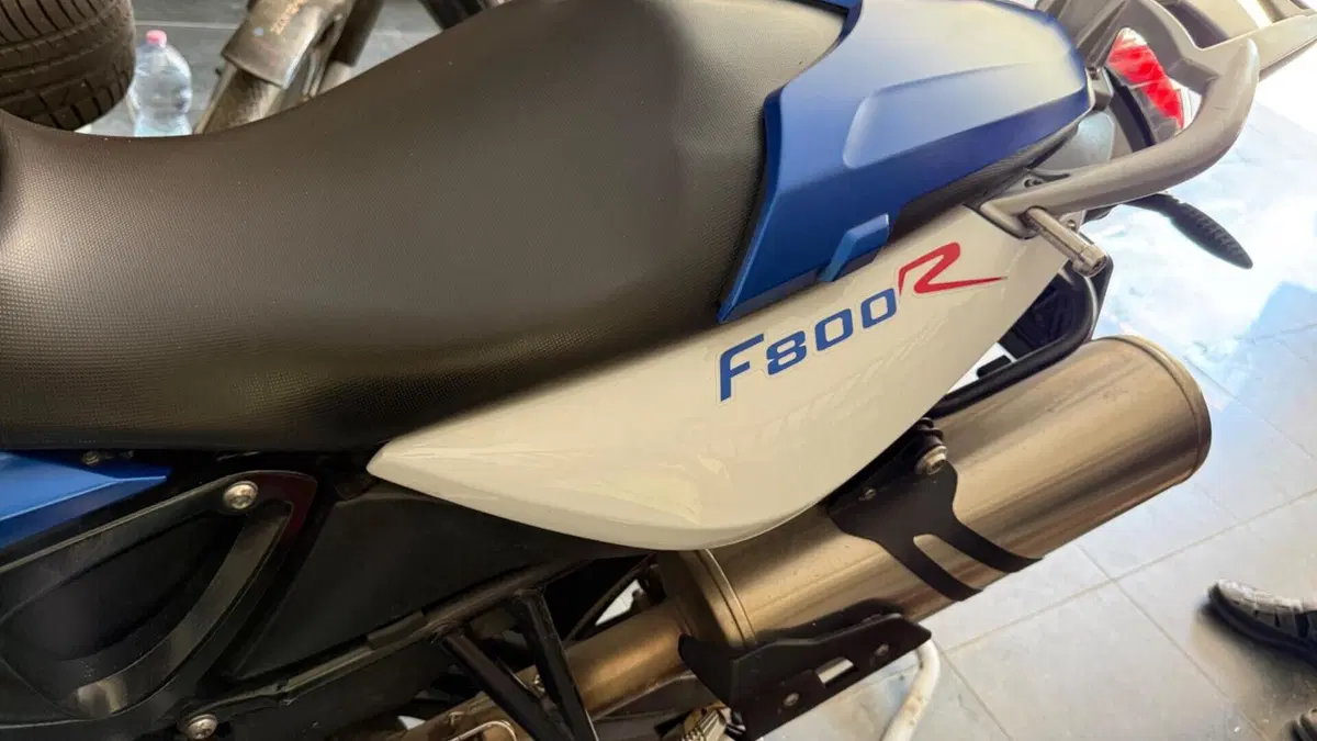 Bmw F 800 R (2015 - 16)  (9)