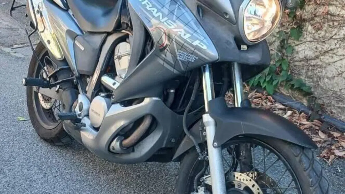 Honda Transalp XL 700 V ABS (2007 - 2013)  (4)