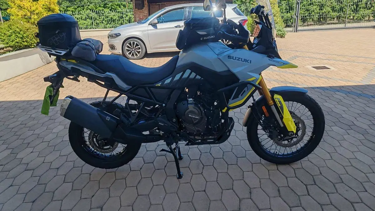 Suzuki V-Strom 800DE (2023 - 24)  (2)
