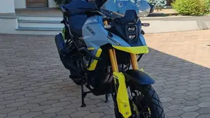 Suzuki V-Strom 800DE (2023 - 24)  (4)
