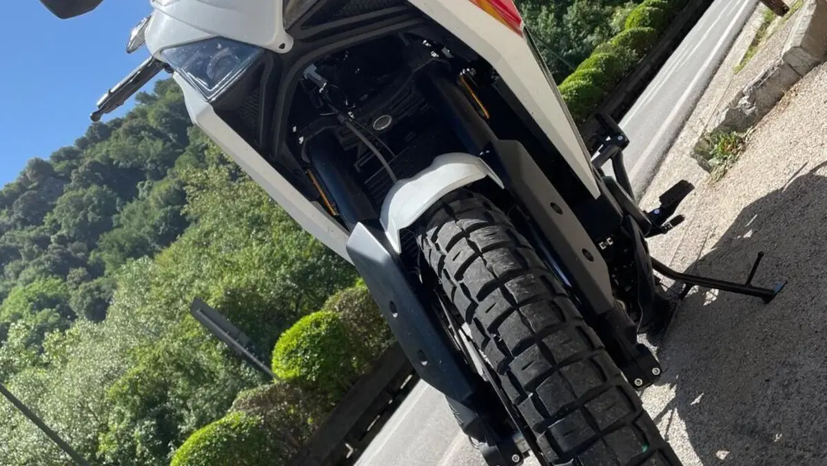 Moto Morini X-Cape 650 (2021 - 26)  (3)
