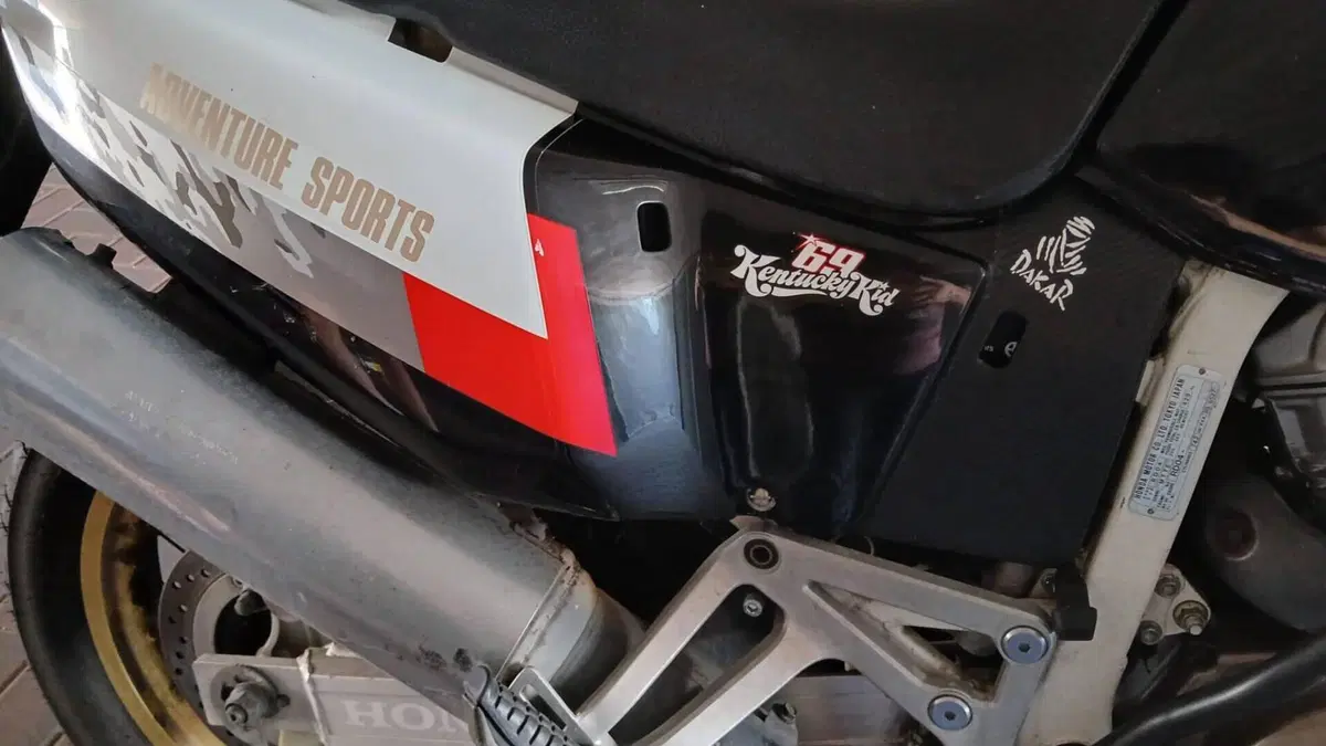 Honda Africa Twin XRV 750 (1992)  (6)