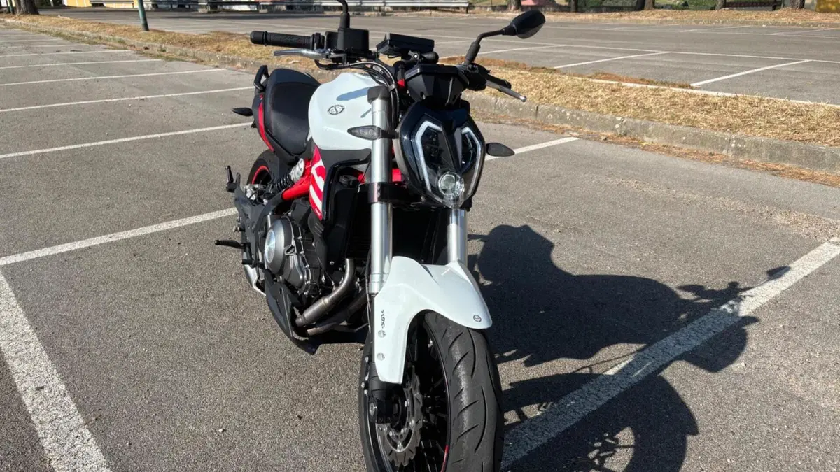 Benelli BN 302 S (2019 - 20) 