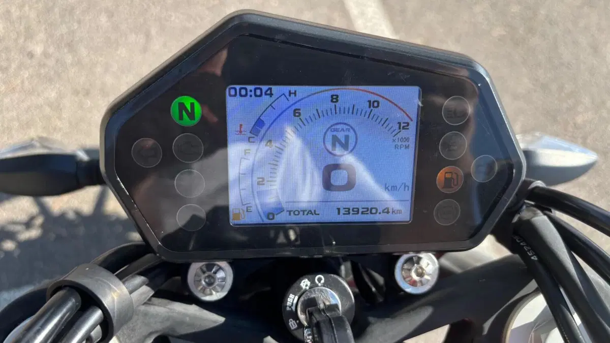 Benelli BN 302 S (2019 - 20)  (8)