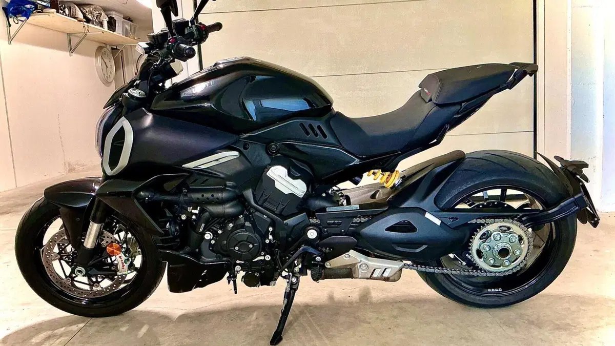 Ducati Diavel V4 (2023 - 26) 