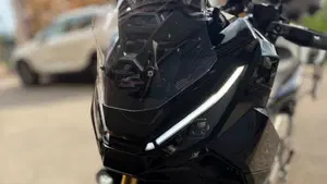 Honda X-ADV 750 Adventure (2025 - 26)  (2)