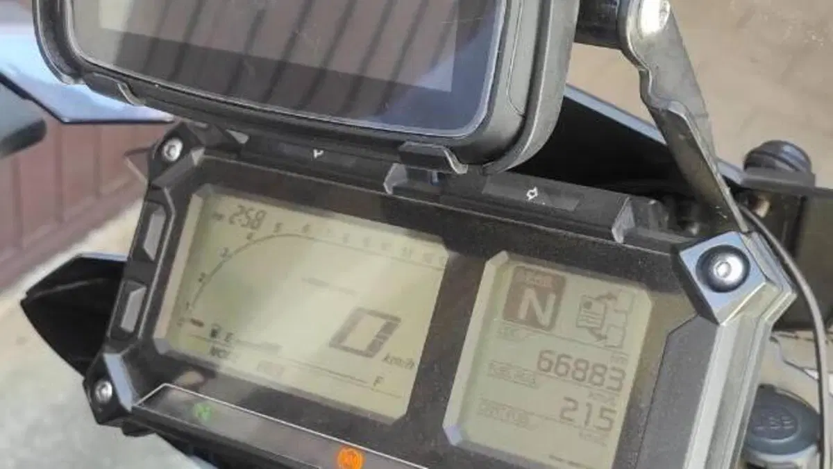 Yamaha Tracer 900 ABS (2015 - 16)  (9)
