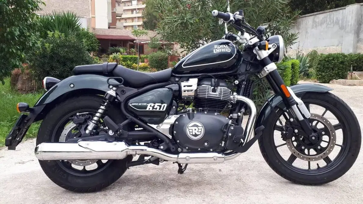 Royal Enfield Super Meteor 650 (2023 - 26) 
