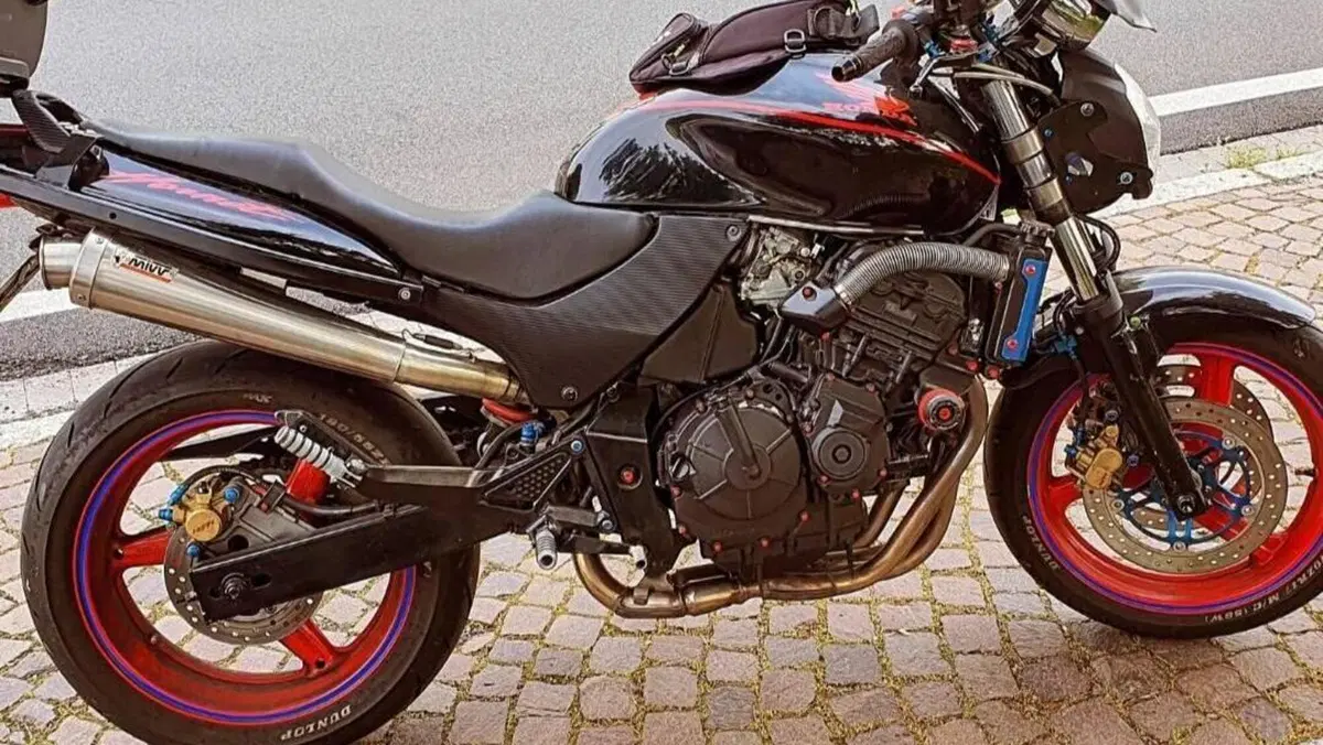 Honda Hornet 600 (2000 - 02)  (2)