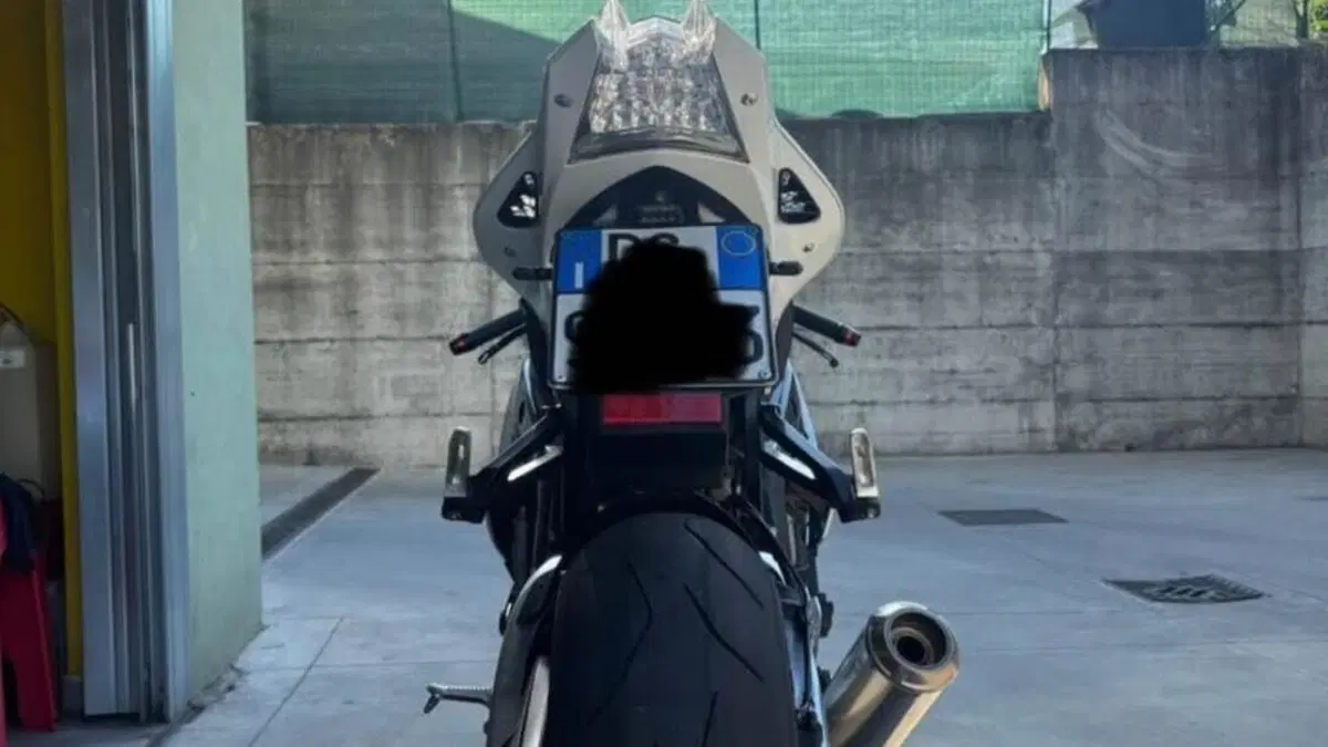 Bmw S 1000 RR (2012 - 14)  (4)