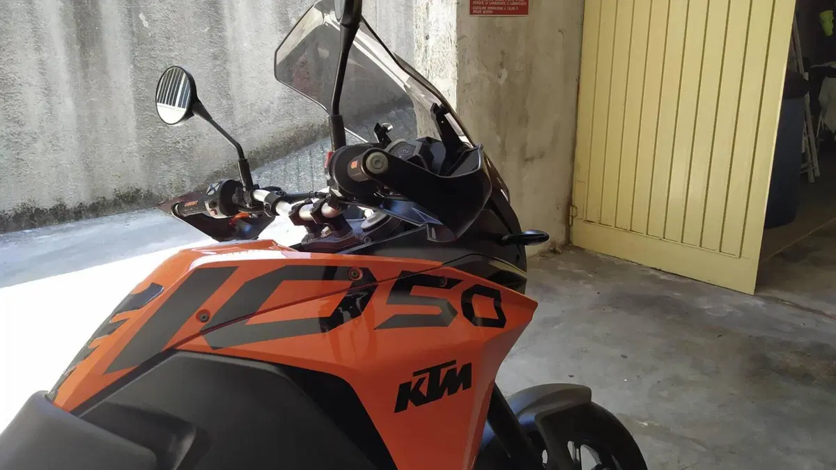 KTM 1050 Adventure (2015 - 16)  (5)