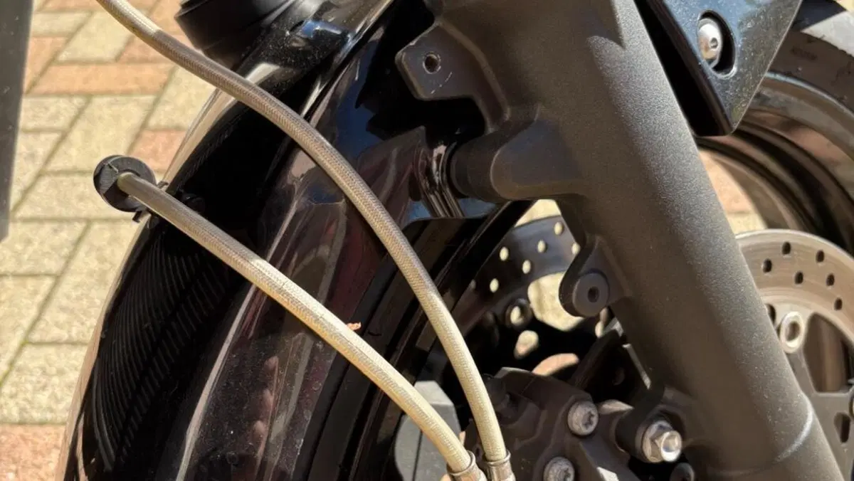 Suzuki GSR 600 (2006 - 11)  (2)