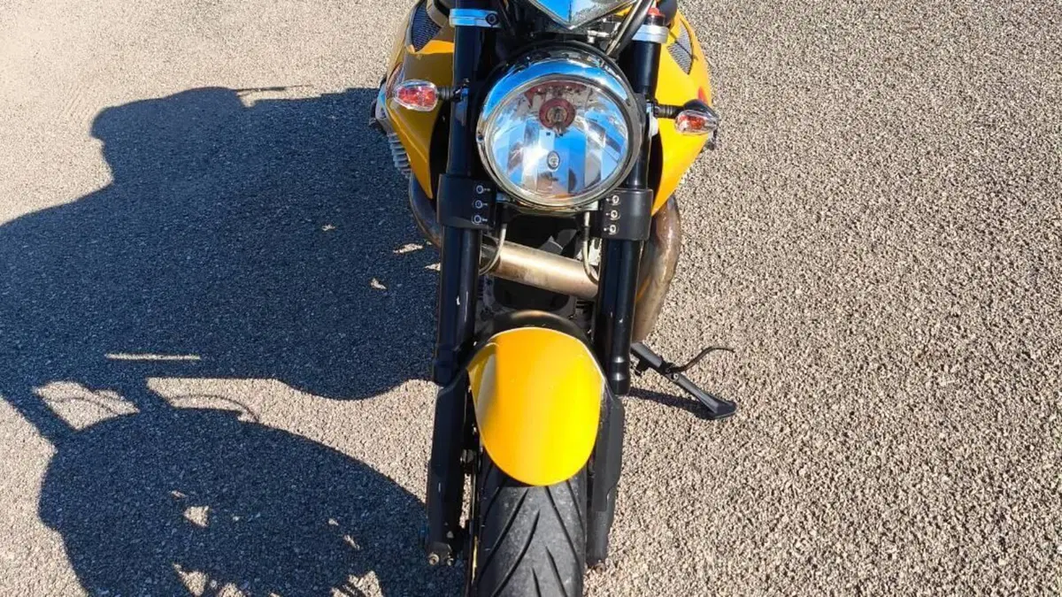 Moto Guzzi Griso 850  (6)