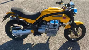 Moto Guzzi Griso 850  (2)