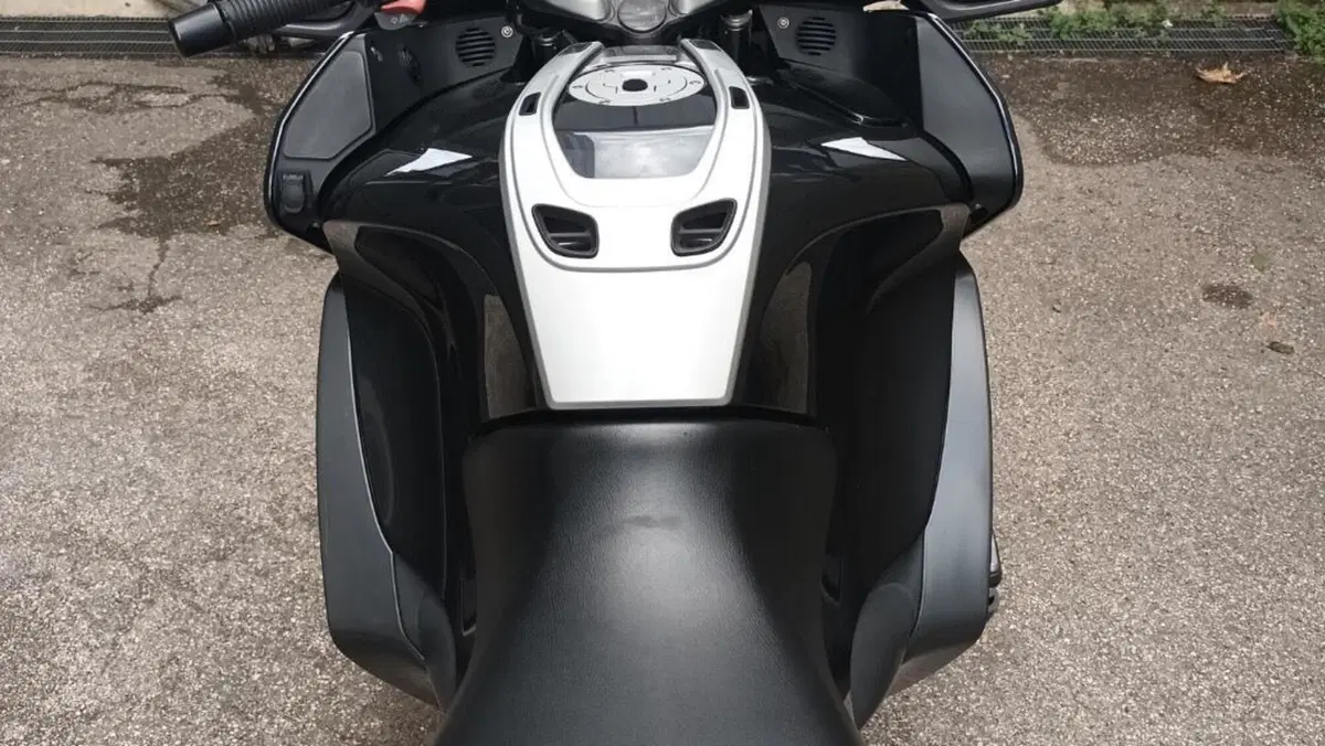 Bmw R 1200 RT (2008 - 09)  (5)