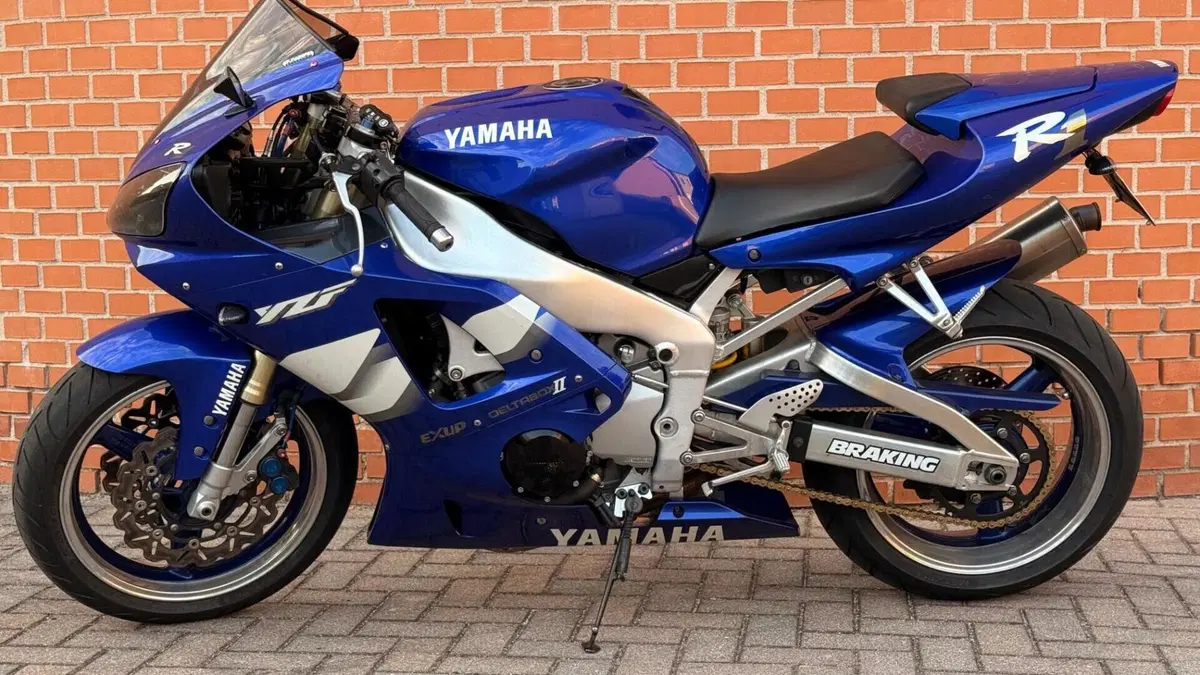 Yamaha YZF R1 (2000 - 01)  (6)