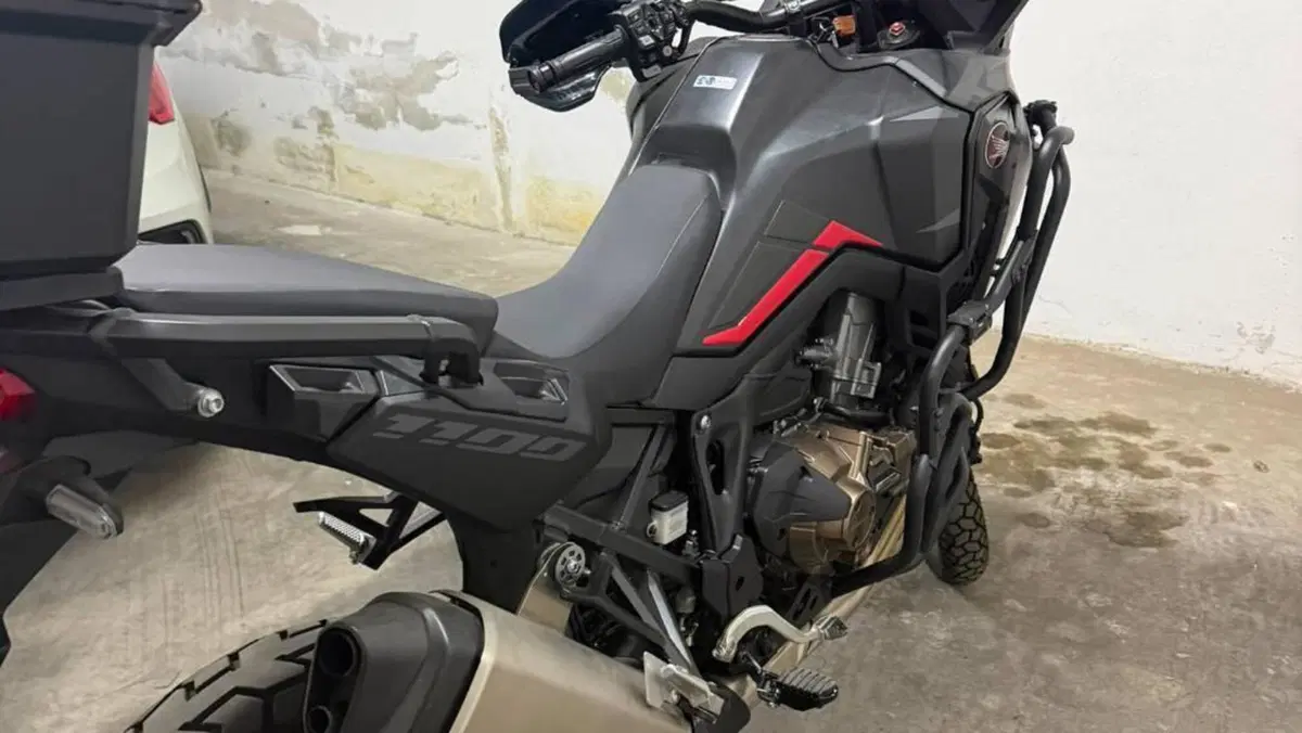 Honda Africa Twin CRF 1100L Urban DCT (2022 - 23) 