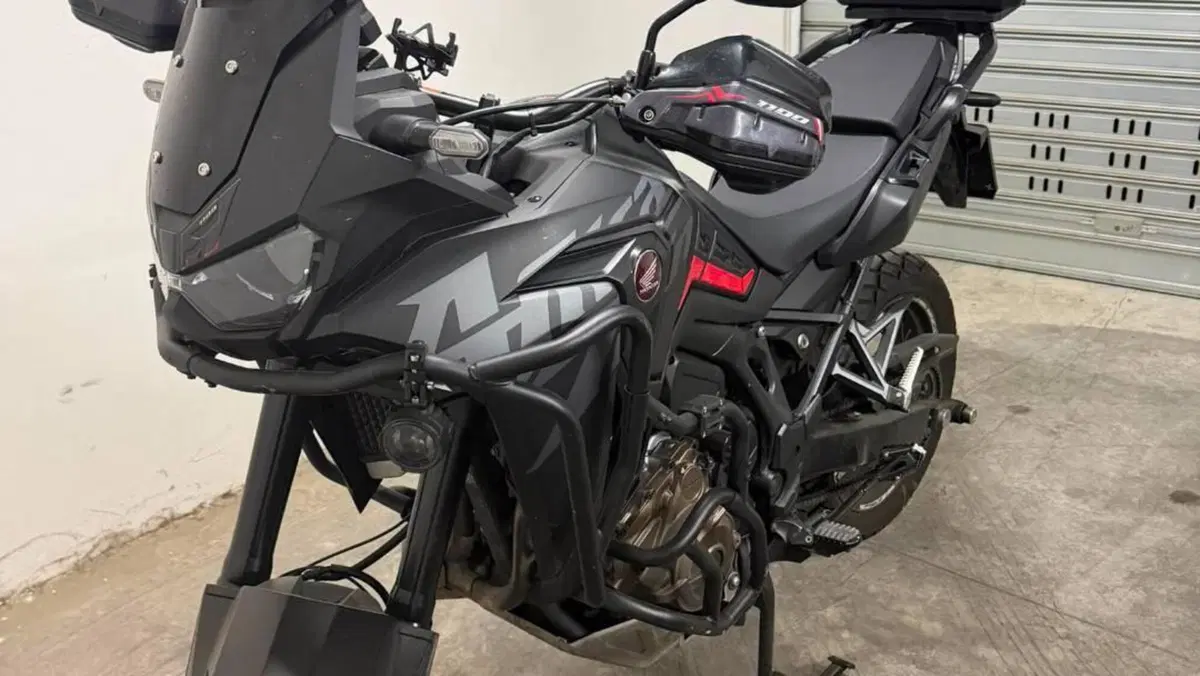 Honda Africa Twin CRF 1100L Urban DCT (2022 - 23)  (4)