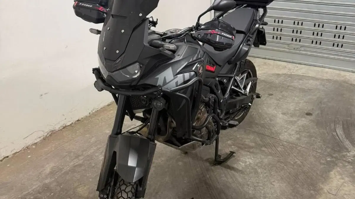 Honda Africa Twin CRF 1100L Urban DCT (2022 - 23)  (6)