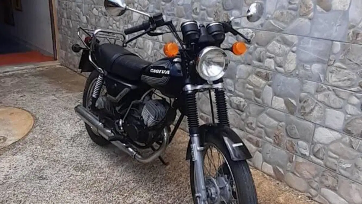 Cagiva SST 125  (4)