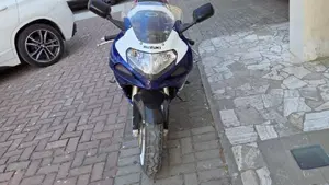 Suzuki GSX R 750 (1999 - 03)  (3)