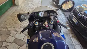 Suzuki GSX R 750 (1999 - 03)  (16)